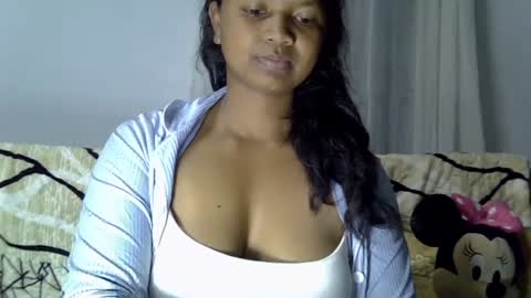 Snapshot of juicy_pretty chatting on August 5, 2026, 2:03 am stellah online show from August 5, 2026, 2:03 am
