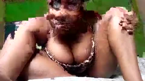 Snapshot of juicybabe102874 chatting on April 25, 2026, 8:28 am juicybabe102874 online show from April 25, 2026, 8:28 am