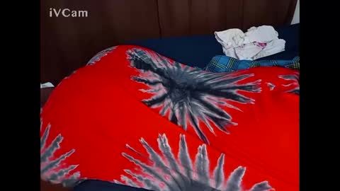 Snapshot of juicybooty_001 chatting on February 21, 2025, 6:40 am Sweetass online show from February 21, 2025, 6:40 am