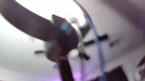 Snapshot of juicybootyqt chatting on November 21, 2025, 9:52 am juicybootyqt online show from November 21, 2025, 9:52 am