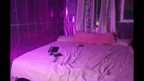 juicyjayxxx69 online show from November 4, 2025, 3:16 am