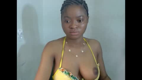 juicynpinkx online show from March 22, 2026, 8:51 am