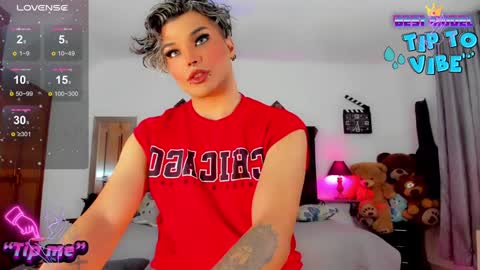 Jujubee online show from December 10, 2024, 1:33 pm