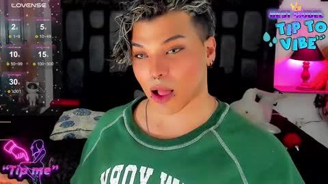 Jujubee online show from December 14, 2024, 12:44 am