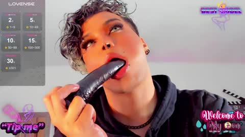 Jujubee online show from December 14, 2024, 4:20 pm