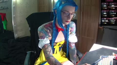 Julia online show from January 27, 2025, 9:44 am