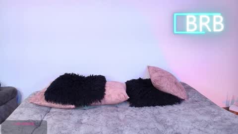 Jules and Gia online show from March 3, 2026, 9:15 am