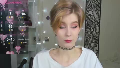 Snapshot of julescrown chatting on December 26, 2024, 1:07 am Jules online show from December 26, 2024, 1:07 am