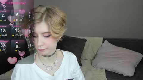 Snapshot of julescrown chatting on February 21, 2025, 4:18 am Jules online show from February 21, 2025, 4:18 am