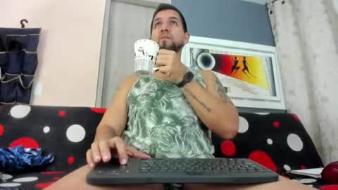Snapshot of juleslatin122 chatting on June 25, 2026, 11:37 am Jules online show from June 25, 2026, 11:37 am