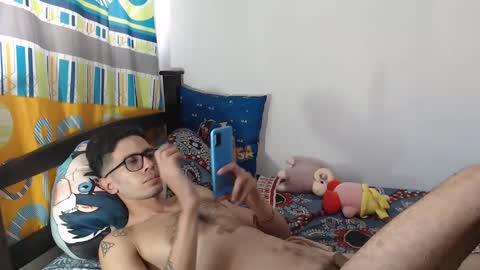 Julfigo online show from January 19, 2025, 9:34 pm