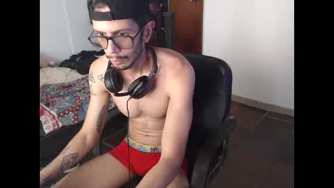 Julfigo online show from May 29, 2026, 6:50 pm