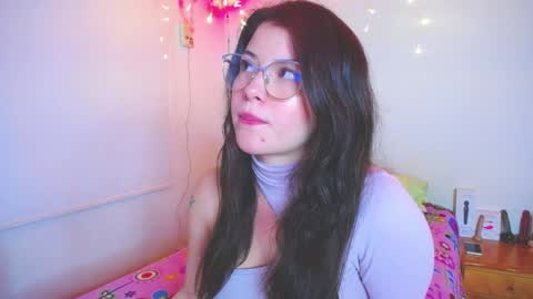 Juliana online show from January 7, 2025, 1:38 am