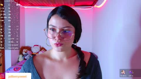 Juliana online show from February 7, 2026, 3:21 am