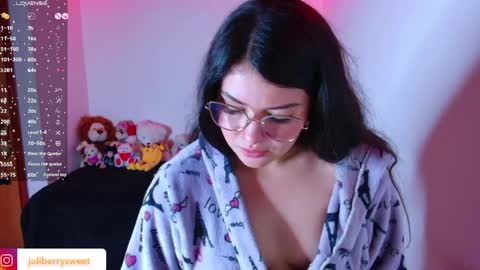 Juliana online show from March 30, 2026, 2:34 am