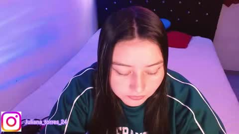 Snapshot of juli_69 chatting on January 14, 2025, 8:26 pm  Juliana Torres  online show from January 14, 2025, 8:26 pm