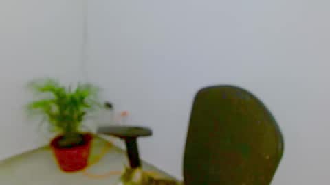  Juliana Torres  online show from December 22, 2025, 1:24 am