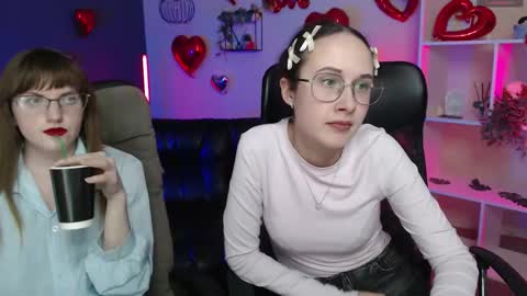 juli kisss online show from March 11, 2026, 3:23 am