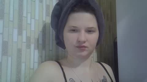 julia1605 online show from March 5, 2026, 10:17 pm