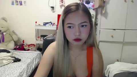 Julia online show from January 19, 2025, 11:23 am