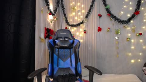 Juliana online show from January 8, 2025, 4:23 am