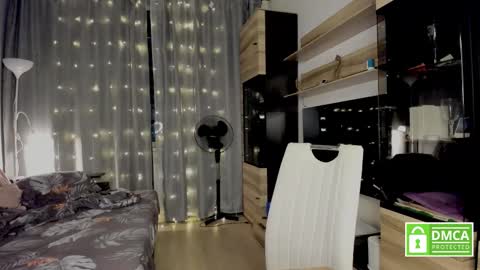 Snapshot of julia_t_mog chatting on October 13, 2025, 9:37 pm julia_t_mog online show from October 13, 2025, 9:37 pm