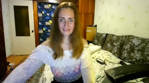 juliaa_foxi online show from November 7, 2025, 6:52 pm