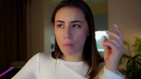 Snapshot of juliacontrol chatting on February 28, 2026, 4:30 pm Molly online show from February 28, 2026, 4:30 pm