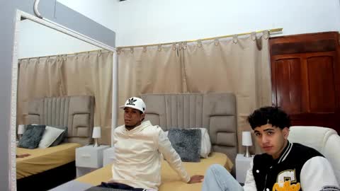 Snapshot of julian_billy chatting on January 16, 2025, 5:44 pm julian billy online show from January 16, 2025, 5:44 pm