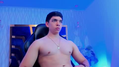 JULIAN  online show from March 24, 2026, 11:21 pm