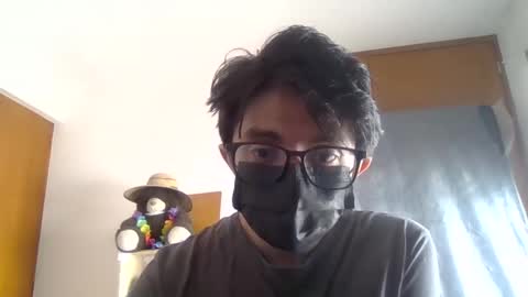 Snapshot of julian_mora7 chatting on February 14, 2025, 5:25 pm Julian Mora online show from February 14, 2025, 5:25 pm