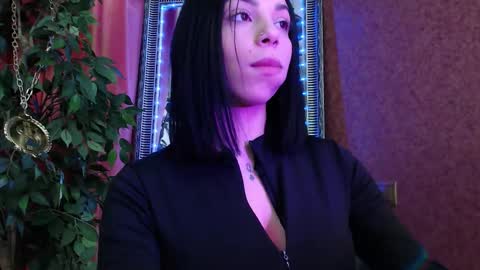 Maria online show from November 17, 2025, 7:03 am