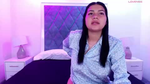 julie_preston online show from June 25, 2026, 12:20 pm