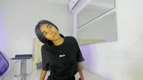 Juli online show from January 7, 2026, 6:54 pm