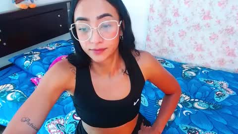 julieta art1 online show from December 5, 2024, 11:29 pm