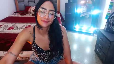 julieta art1 online show from February 24, 2025, 9:20 pm