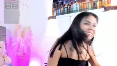Snapshot of julieta_coopeer_ chatting on May 12, 2026, 10:45 am Julieta online show from May 12, 2026, 10:45 am