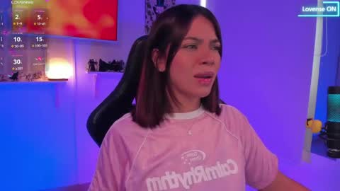 Snapshot of julietariverss chatting on April 23, 2026, 12:26 pm Julieta online show from April 23, 2026, 12:26 pm