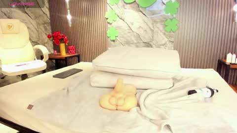 Snapshot of julietha_taylor chatting on March 19, 2026, 2:04 am Julietha online show from March 19, 2026, 2:04 am