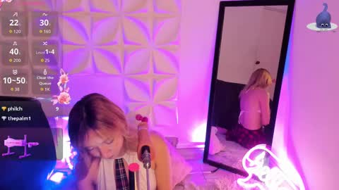 Julieth online show from October 7, 2025, 9:45 pm