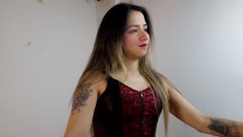 Julietta Jackson online show from November 10, 2025, 6:07 pm