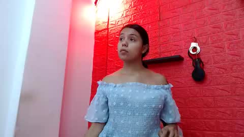 Snapshot of juliette18rose chatting on February 5, 2026, 7:40 pm juliette18rose online show from February 5, 2026, 7:40 pm