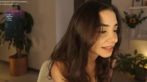 Juliette Dee online show from April 9, 2026, 9:53 pm