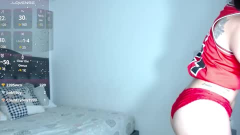 Snapshot of juliette_ponce chatting on December 18, 2024, 5:26 am juliette online show from December 18, 2024, 5:26 am