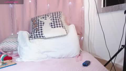 Snapshot of juliette_ponce chatting on February 20, 2025, 1:25 am juliette online show from February 20, 2025, 1:25 am