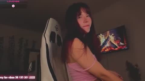 juliette_sunshine online show from July 1, 2026, 9:58 pm