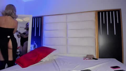 Snapshot of julimonroe19 chatting on February 24, 2026, 12:58 pm Juli online show from February 24, 2026, 12:58 pm