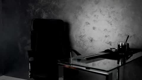 JULiUS   online show from October 30, 2025, 9:15 pm