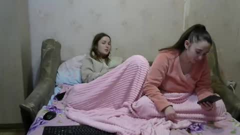 Snapshot of juliya_katie chatting on February 22, 2025, 10:42 pm Juliya Katie online show from February 22, 2025, 10:42 pm