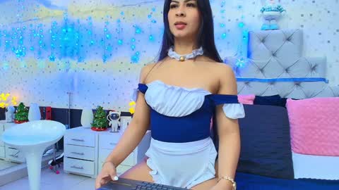 Julieta Reyes   online show from December 28, 2024, 11:52 am